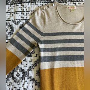 Lovely fall sweater!